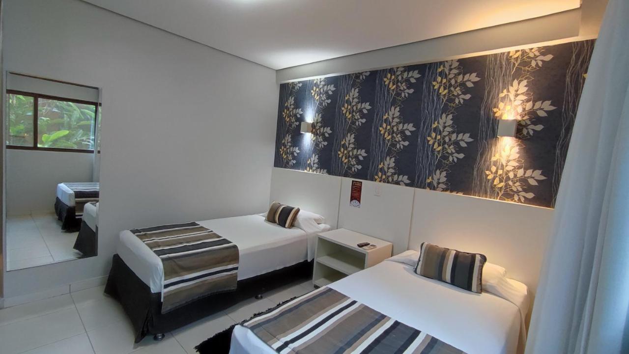 פלמס Hotel Girassol Plaza מראה חיצוני תמונה