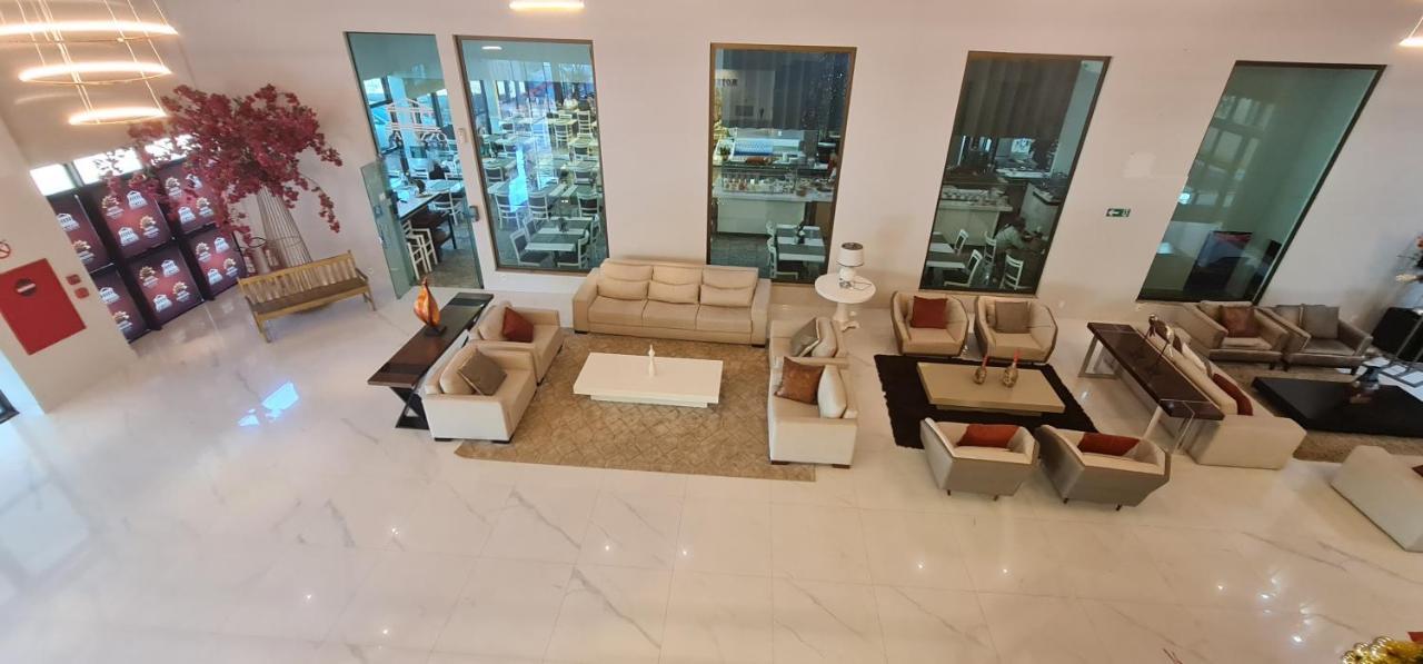 פלמס Hotel Girassol Plaza מראה חיצוני תמונה