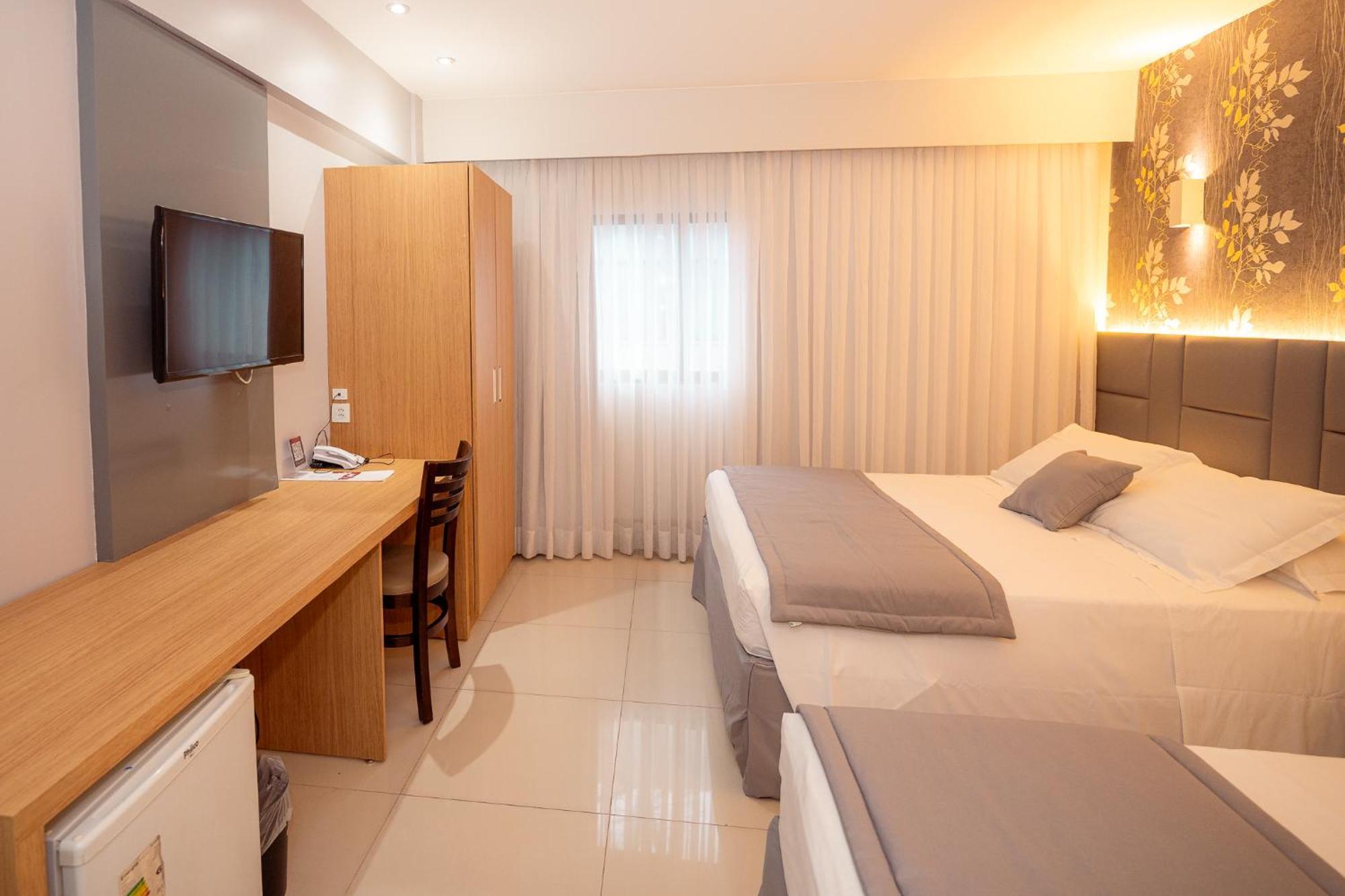 פלמס Hotel Girassol Plaza מראה חיצוני תמונה